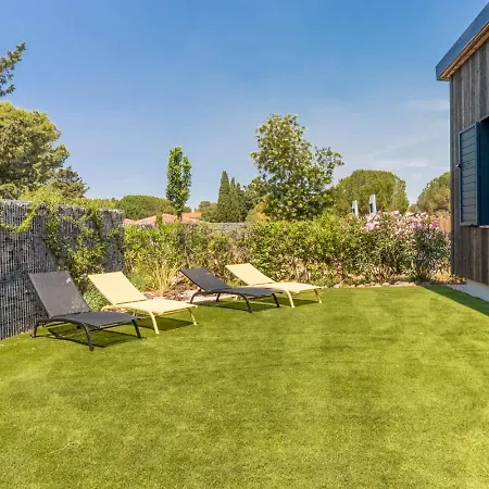 Chalet Dulce, Climatisation, 2 Piscines, Spa, Parking Agde